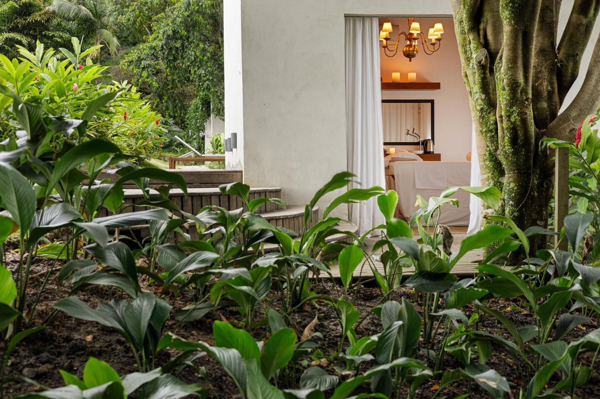 Santa Teresa Hotel